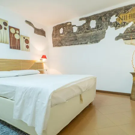 아파트 Lo Specchio Di 페라라